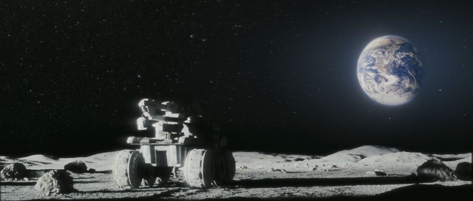 Moon-2009-Duncan-Jones-17.jpg