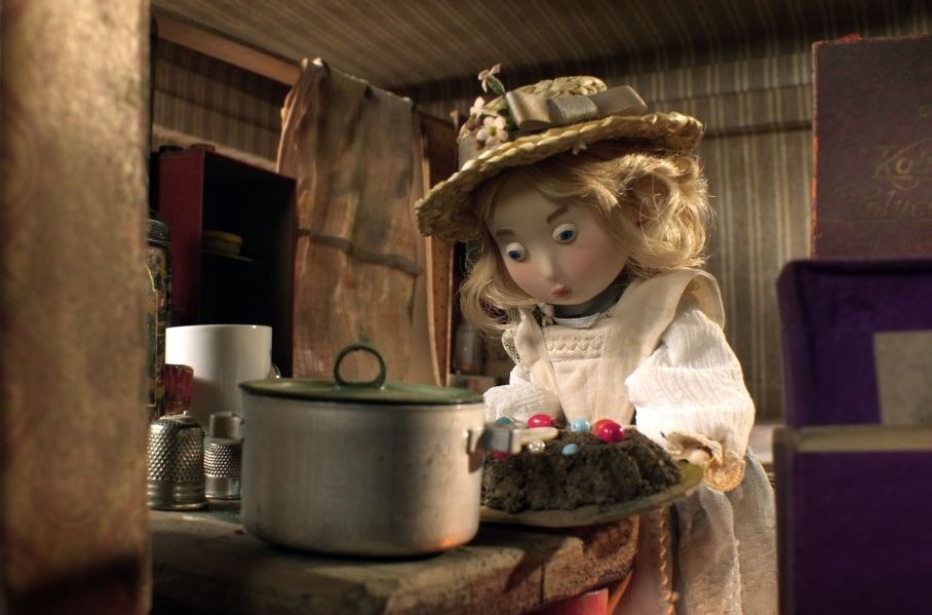 toys-in-the-attic-2009-jiri-barta-13.jpg