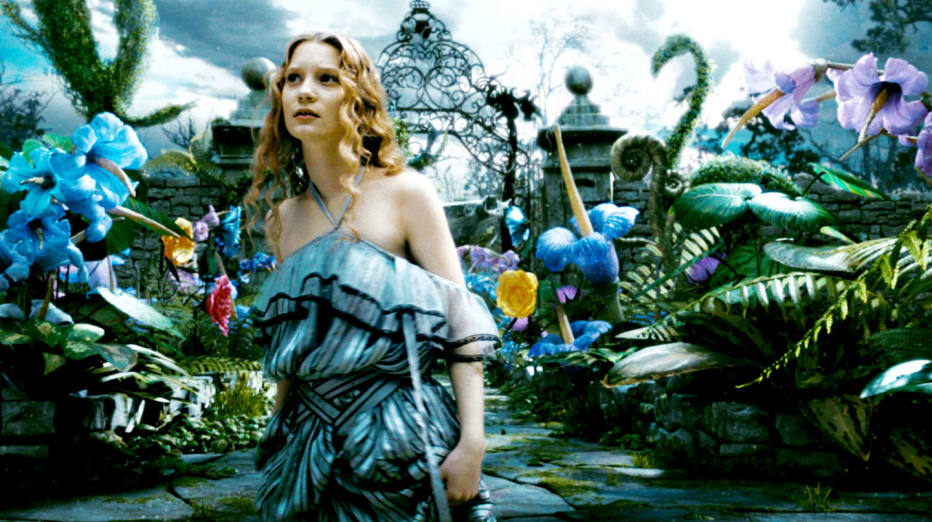 alice-in-wonderland-2010-tim-burton-02.jpg