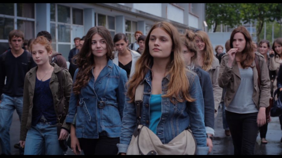 17-ragazze-2012-Delphine-Muriel-Coulin-03.jpg