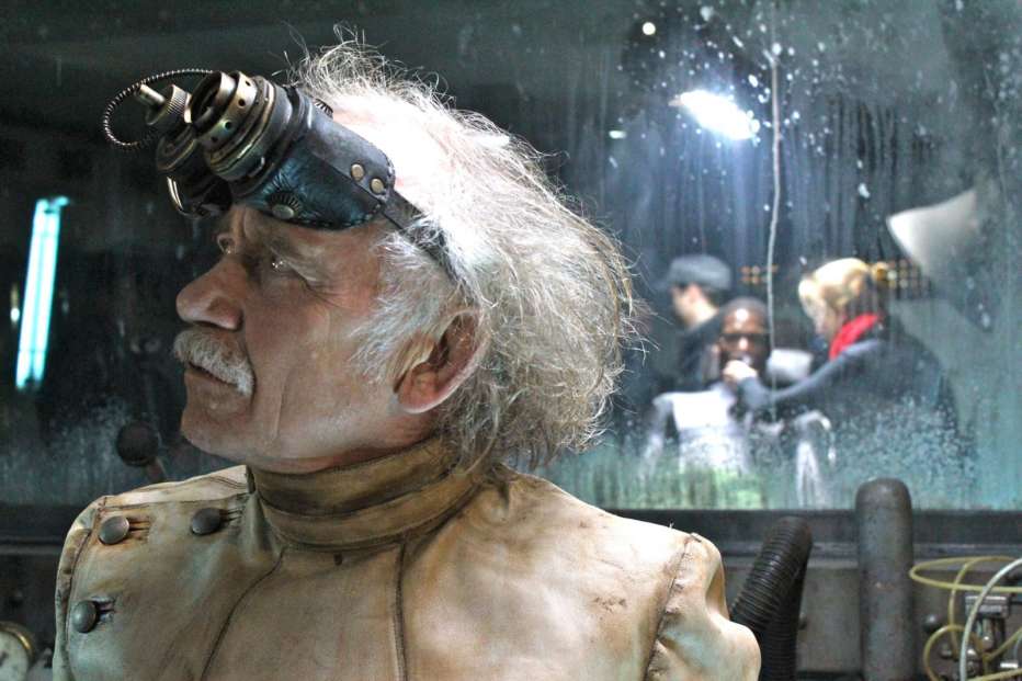 Iron-Sky-2012-Timo-Vuorensola-01.jpg