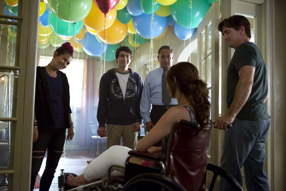 Insidious-3-2015-Leigh-Whannell-16.jpg