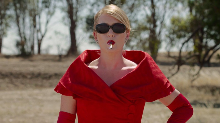 the-dressmaker-2015-Jocelyn-Moorhouse-01.jpg