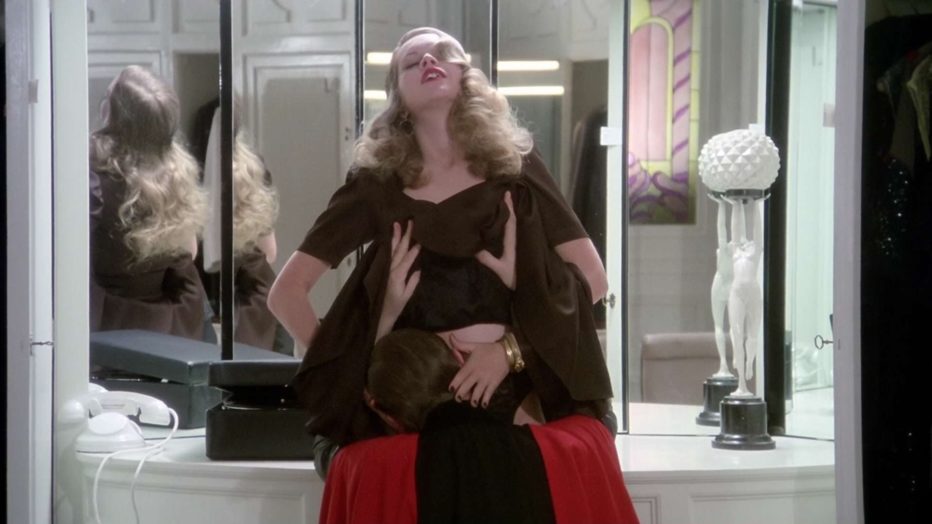 salon-kitty-1976-tinto-brass-15.jpg