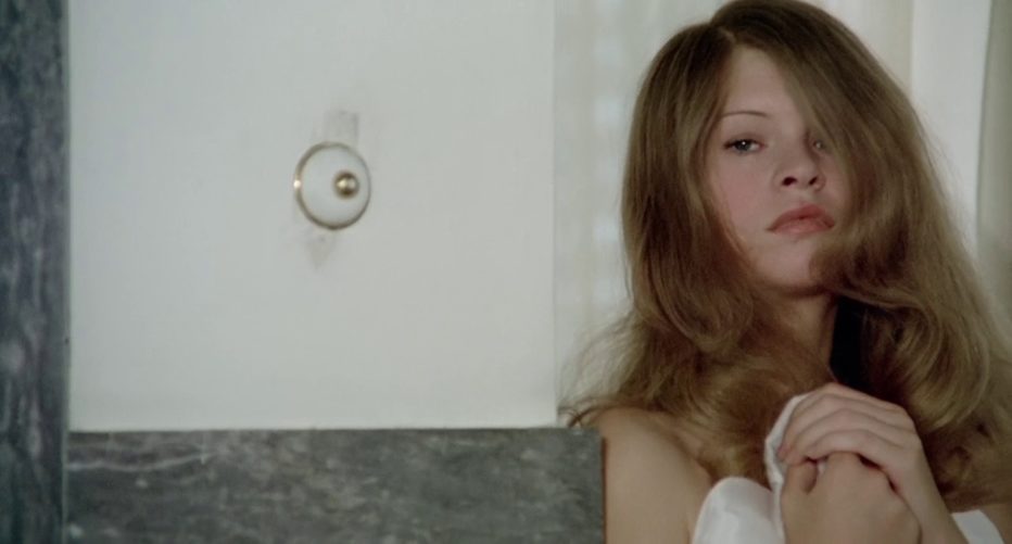 salon-kitty-1976-tinto-brass-17.jpg