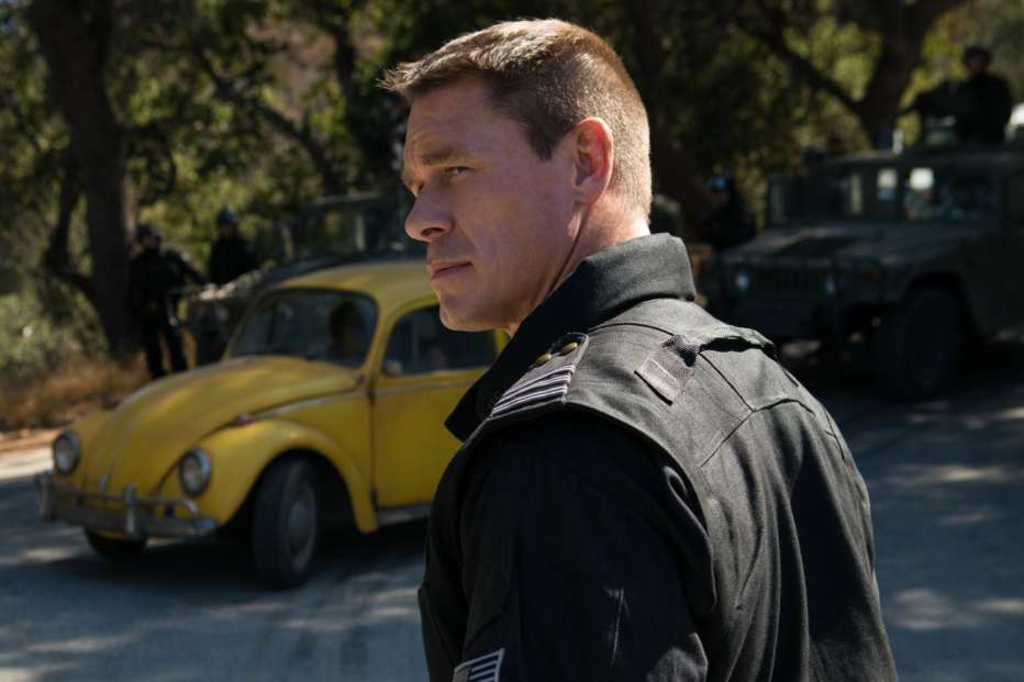 Bumblebee-2018-Travis-Knight-008.jpg