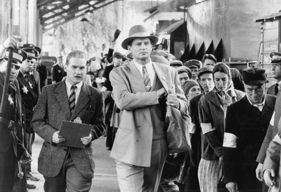 schindlers-list-1993-steven-spielberg-recensione-11.jpg