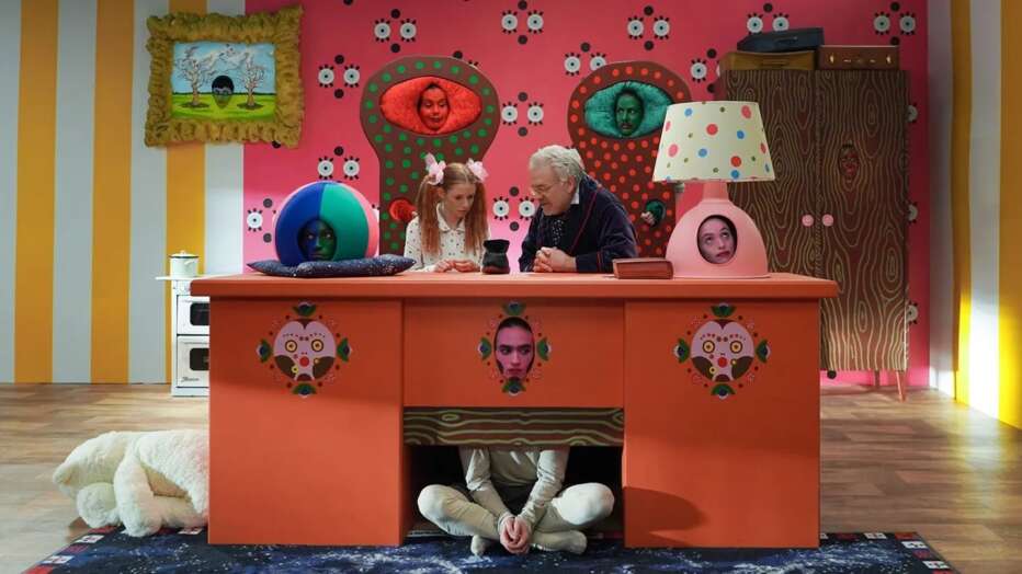 kafka-for-kids-2022-roee-rosen-01.jpg
