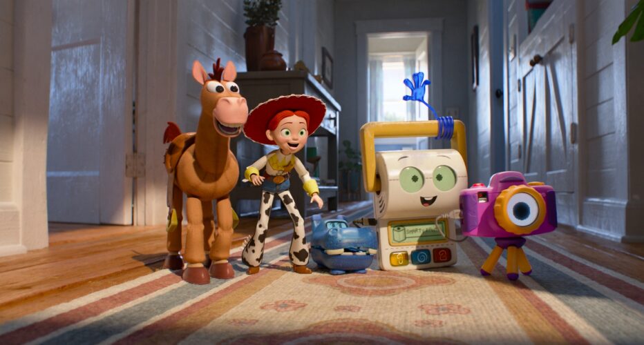 Toy-Story-5-2026-Andrew-Stanton-Kenna-Harris-09.jpg